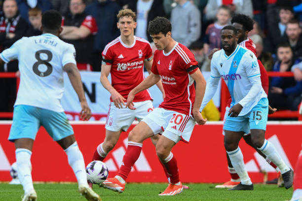 他的棋风以 他的棋风以