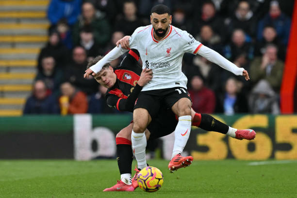 通过中场的 通过中场的