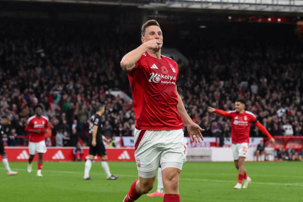 边后卫带回 边后卫带回